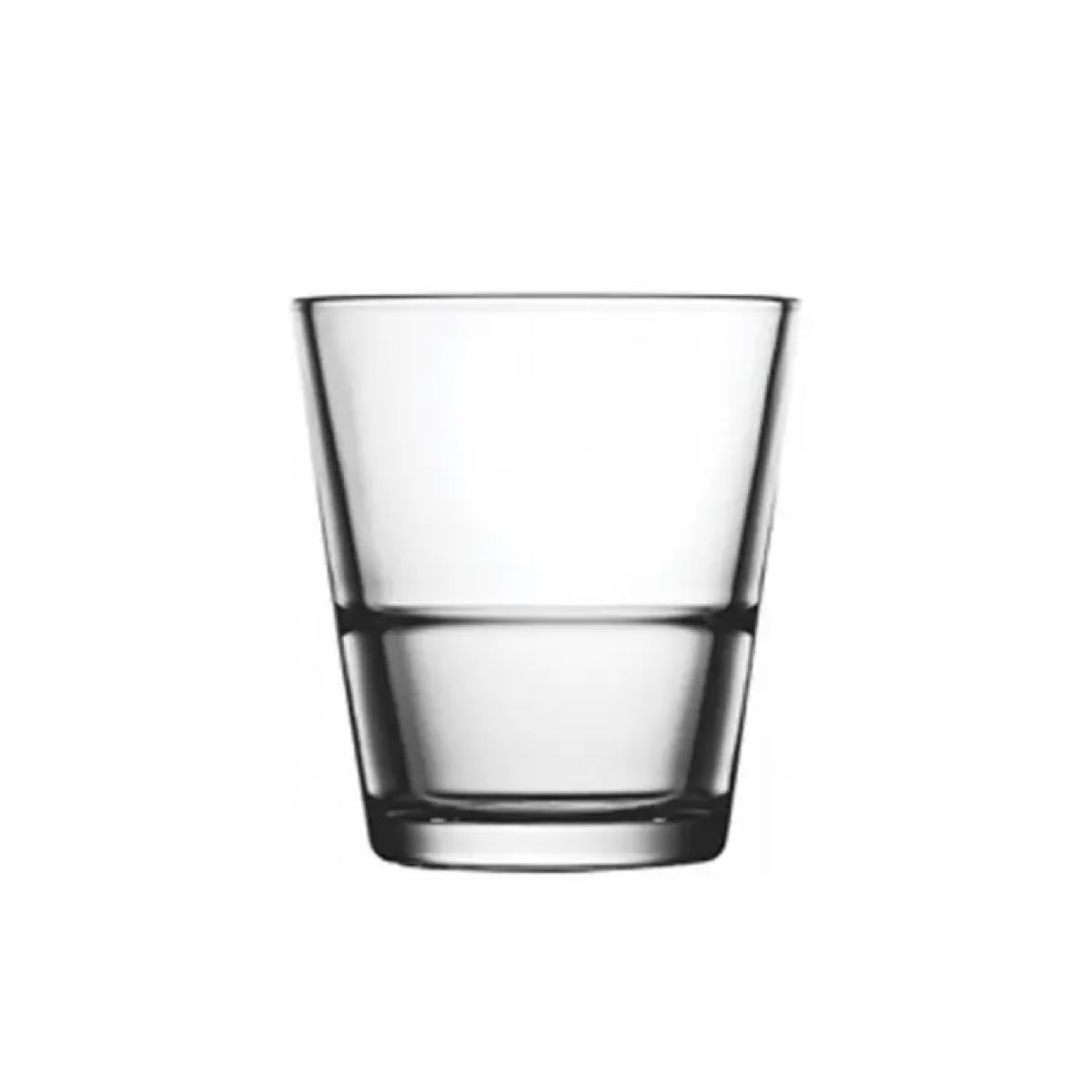 Vooraanzicht van stapelbaar borrelglas Grande S 7,2 cl. van helder glas met compacte, rechte vorm.