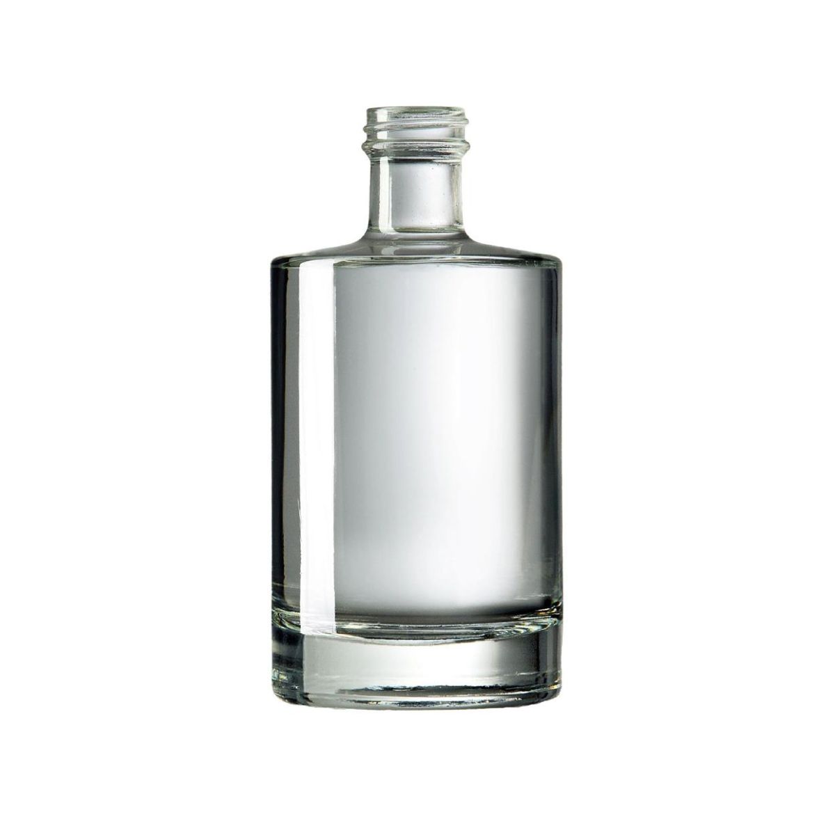 Vooraanzicht van de Fles Berlin 0,5 liter glas met slanke hals en cilindrische vorm in helder materiaal. Vooraanzicht van de Fles Berlin 0,5 liter glas met slanke hals en cilindrische vorm in helder materiaal.