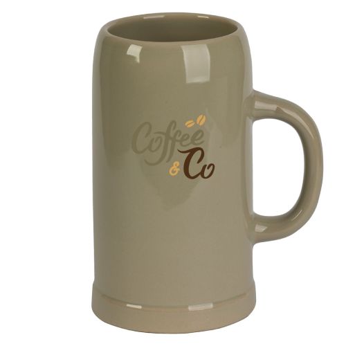 Aardewerk stenen bierpul 1 liter met CoffeeCo logo in meerdere kleuren zichtbaar op de voorkant van de bierpul.