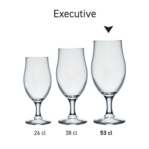 Bierglas Executive 53 cl. in serie, meerdere exemplaren naast elkaar getoond