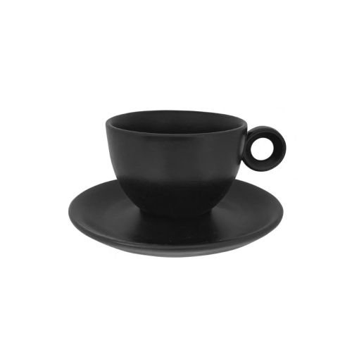 Matzwarte Rondo koffiekop 15 cl. van porselein, samen met schotel in vooraanzicht afgebeeld. Matzwarte Rondo koffiekop 15 cl. van porselein, samen met schotel in vooraanzicht afgebeeld.