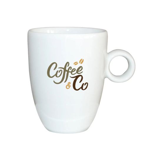 Rondo mok van 25 cl. porselein met meerkleurig CoffeeCo-logo op de voorzijde, helder zichtbaar. Rondo mok van 25 cl. porselein met meerkleurig CoffeeCo-logo op de voorzijde, helder zichtbaar.