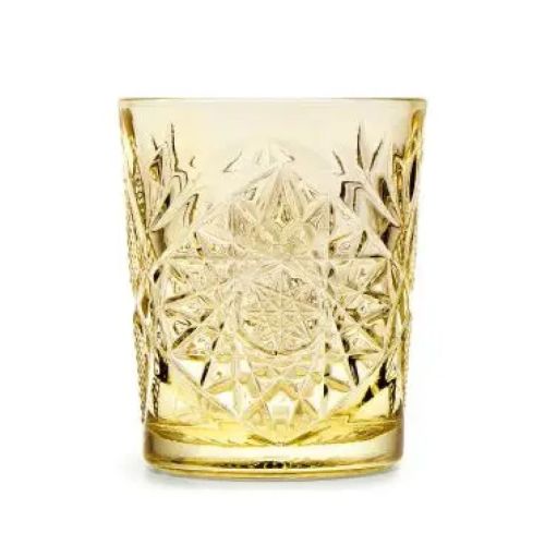 Gele Tumbler Onis Hobstar 35 cl glas met geslepen sterpatroon, vooraanzicht zonder bedrukking