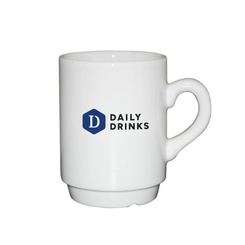 Automatenbeker wit porselein 20 cl. met meerkleurig DailyDrinks-logo zichtbaar op de voorzijde.