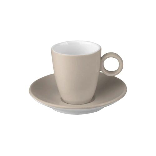 Frontaal beeld van bruin-wit Bart Espresso porseleinset 6,5 cl. met gladde afwerking. Frontaal beeld van bruin-wit Bart Espresso porseleinset 6,5 cl. met gladde afwerking.