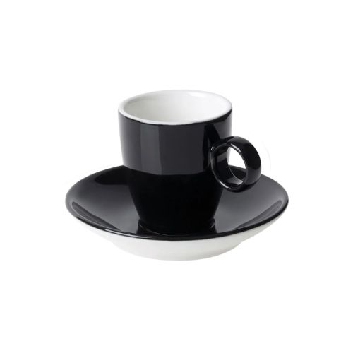 Frontaal beeld van zwart-wit Bart Espresso porseleinset 6,5 cl. met gladde afwerking. Frontaal beeld van zwart-wit Bart Espresso porseleinset 6,5 cl. met gladde afwerking.