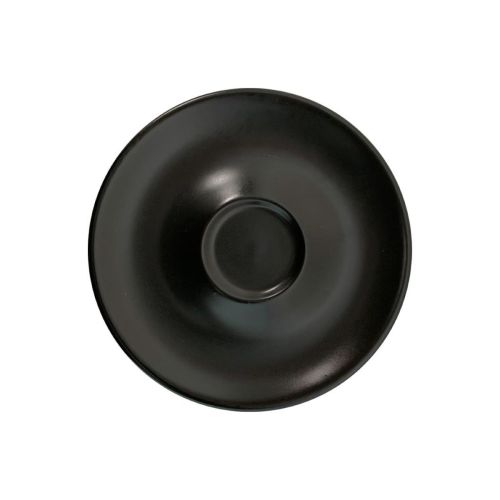 Frontale weergave van mat zwarte Bola espressoschotel 12,5 cm in porselein met gladde afwerking.