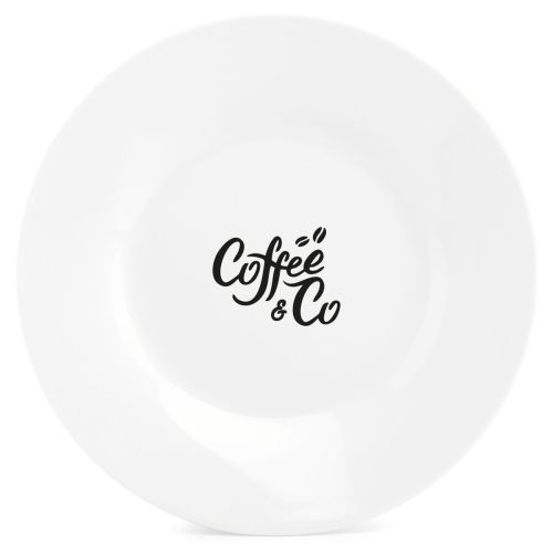 Bord Basic lijn 27 cm porselein, vooraanzicht met zwart CoffeeCo-logo op bovenrand. Bord Basic lijn 27 cm porselein, vooraanzicht met zwart CoffeeCo-logo op bovenrand.