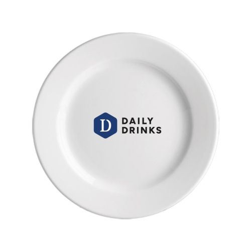 Bord Princip 19 cm porselein met kleurrijk DailyDrinks-logo zichtbaar in het midden. Bord Princip 19 cm porselein met kleurrijk DailyDrinks-logo zichtbaar in het midden.