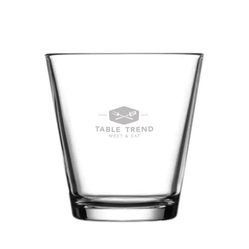 Vooraanzicht van het City glas 25 cl met gegraveerd TableTrend-logo in het glasoppervlak. Vooraanzicht van het City glas 25 cl met gegraveerd TableTrend-logo in het glasoppervlak.