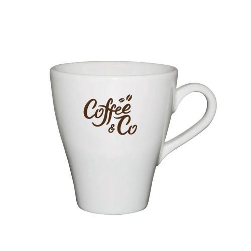 Dom mok 25 cl. met enkelkleurig CoffeeCo-logo bedrukt op de voorkant van het porselein. Dom mok 25 cl. met enkelkleurig CoffeeCo-logo bedrukt op de voorkant van het porselein.