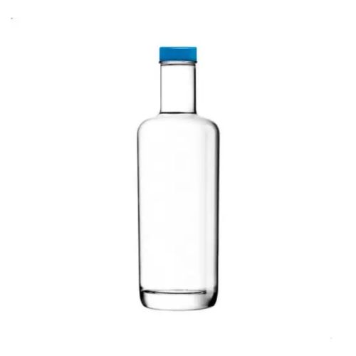 Cilindrische glazen fles Oxygen 0,5 liter met blauwe dop in vooraanzicht, met smalle hals en brede bodem. Cilindrische glazen fles Oxygen 0,5 liter met blauwe dop in vooraanzicht, met smalle hals en brede bodem.