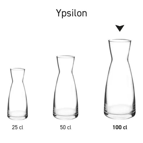 Serie van glazen karaffen Ypsilon, naast elkaar weergegeven. Serie van glazen karaffen Ypsilon, naast elkaar weergegeven.