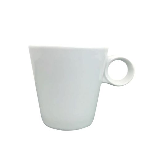 Vooraanzicht van de witte Lukas cappuccinokop van 19,5 cl. gemaakt van glad porselein.