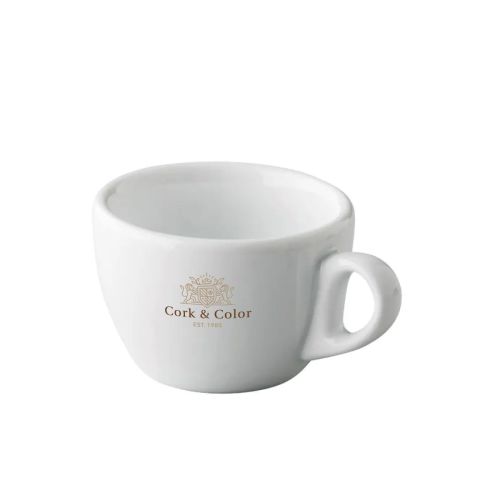 Vooraanzicht van koffiekop 15 cl. porselein bedrukt met meerkleurig CorkColor-logo. Vooraanzicht van koffiekop 15 cl. porselein bedrukt met meerkleurig CorkColor-logo.