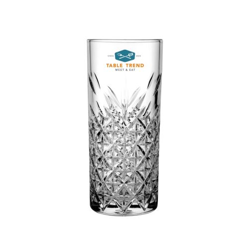 Glas met vooraanzicht van het TableTrend-logo in meerdere kleuren op het Timeless Rakiglas 18 cl. Glas met vooraanzicht van het TableTrend-logo in meerdere kleuren op het Timeless Rakiglas 18 cl.