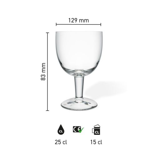 Infographic toont de afmetingen van het Trappist glas 15 cl tapmaat, inclusief hoogte en diameter. Infographic toont de afmetingen van het Trappist glas 15 cl tapmaat, inclusief hoogte en diameter.