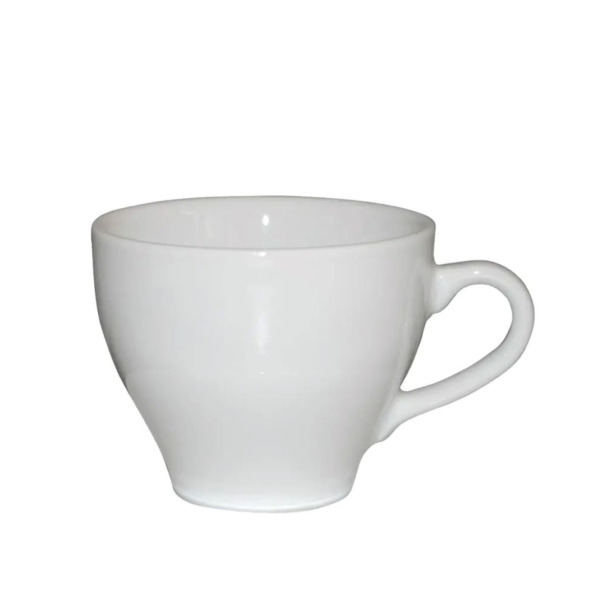 Dom Cappuccino kop wit 20 cl. van porselein, recht van voren weergegeven op neutrale achtergrond. Dom Cappuccino kop wit 20 cl. van porselein, recht van voren weergegeven op neutrale achtergrond.