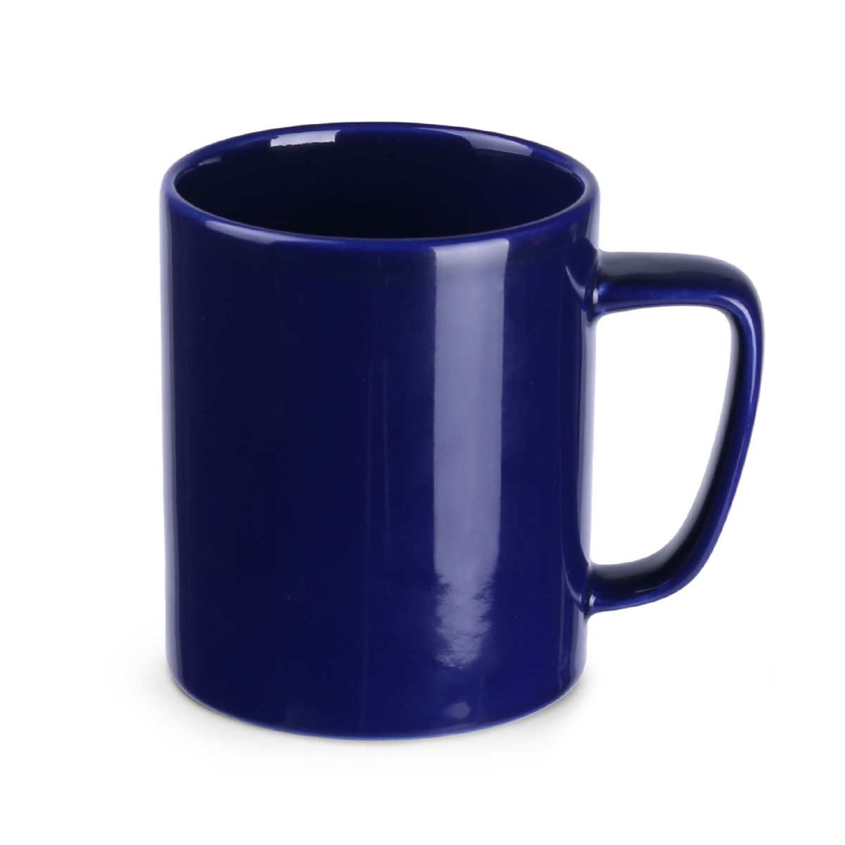 Donkerblauwe mok Tommy Classic van 31 cl in vooraanzicht, met rechte wand en klassiek keramisch ontwerp. Donkerblauwe mok Tommy Classic van 31 cl in vooraanzicht, met rechte wand en klassiek keramisch ontwerp.
